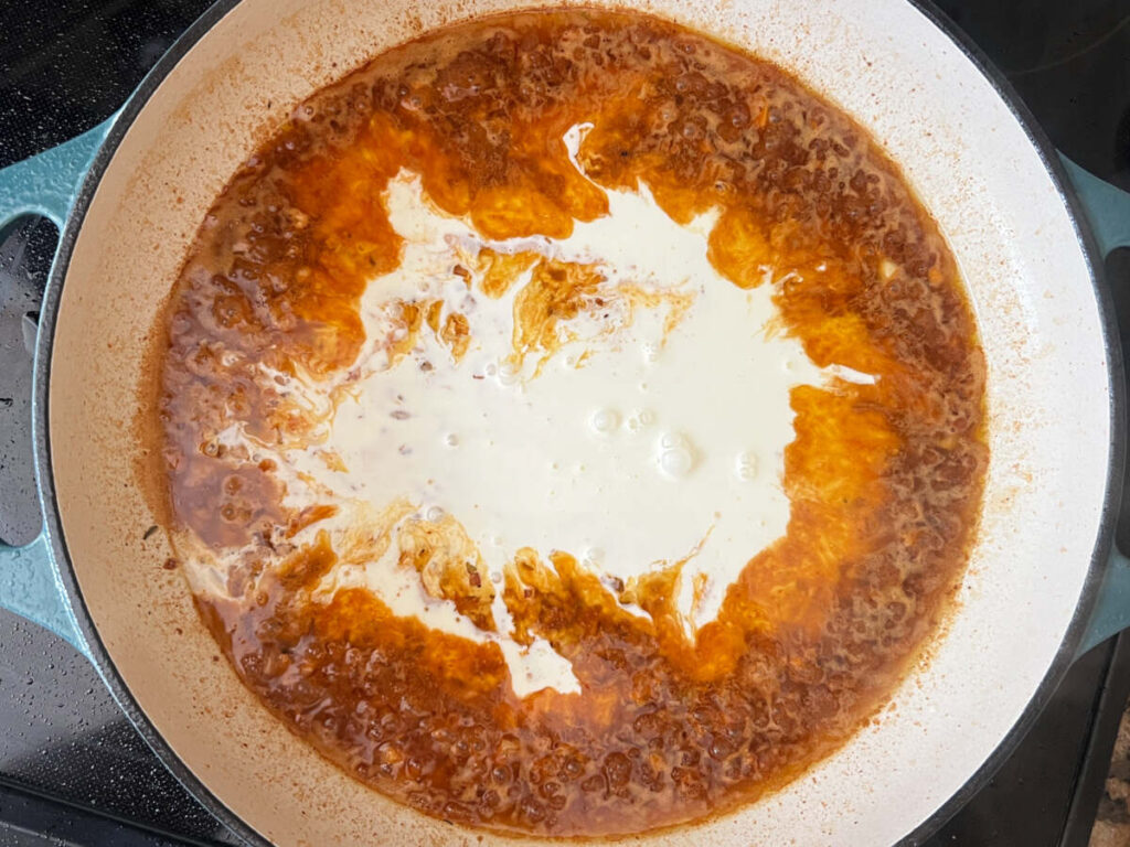 Garlic cream sauce 